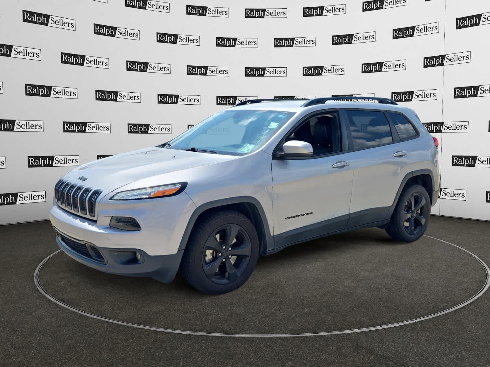 Used 2017 Jeep Cherokee High Altitude with VIN 1C4PJLDS0HW613740 for sale in Gonzales, LA