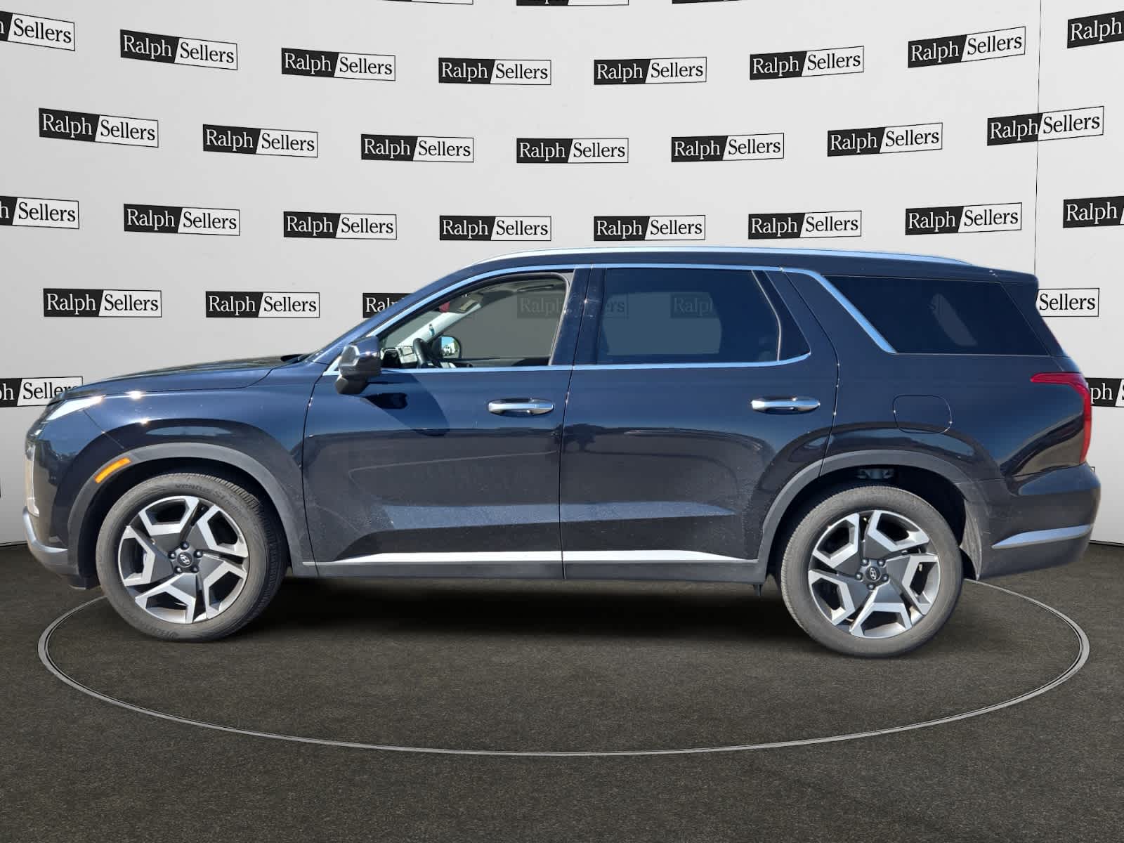 2025 Hyundai Palisade SEL photo 3