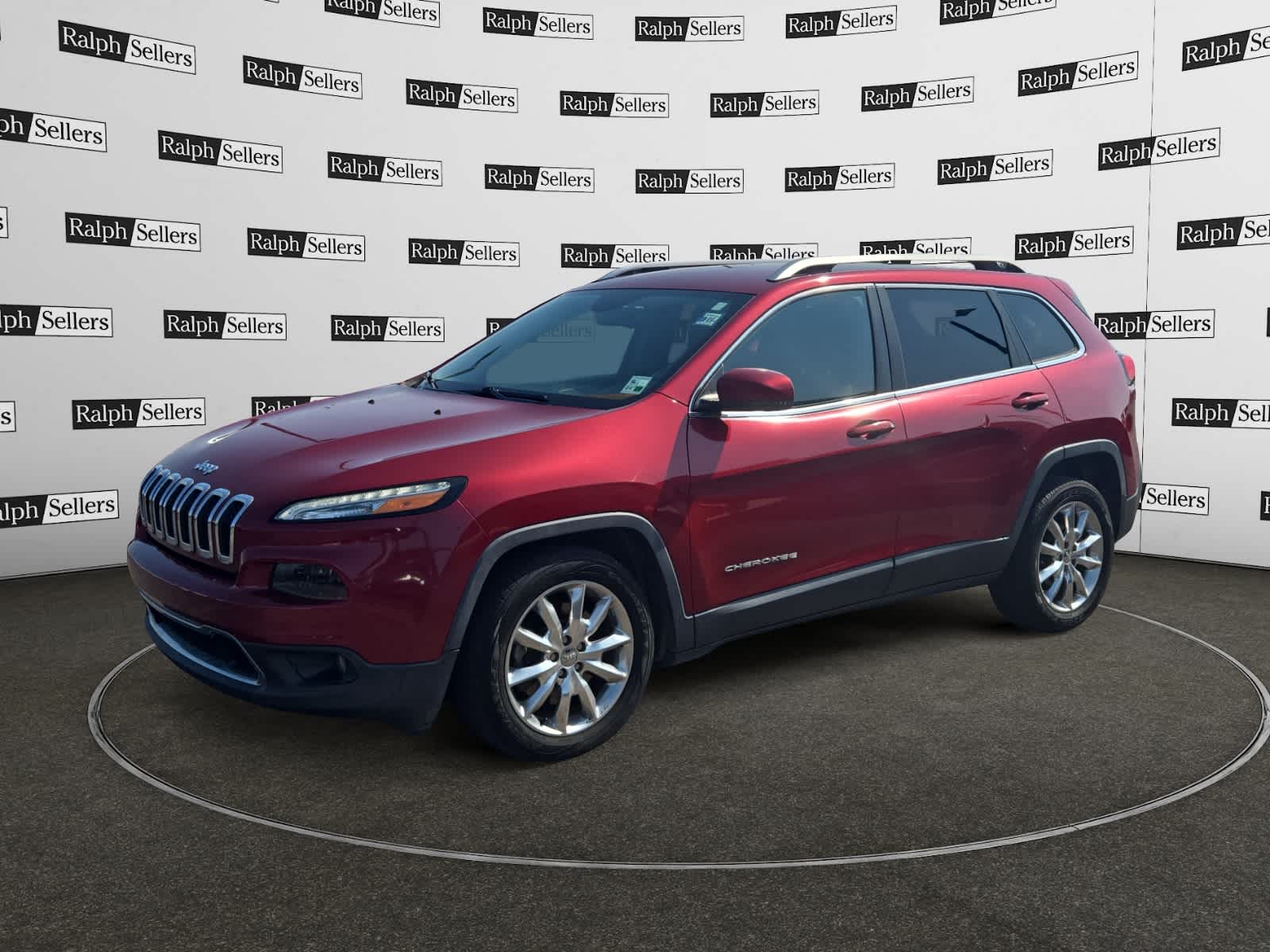 Used 2015 Jeep Cherokee Limited with VIN 1C4PJLDB7FW621153 for sale in Gonzales, LA