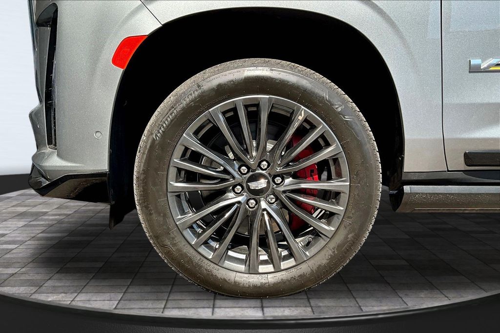 2024 Cadillac Escalade V-Series - Photo 34