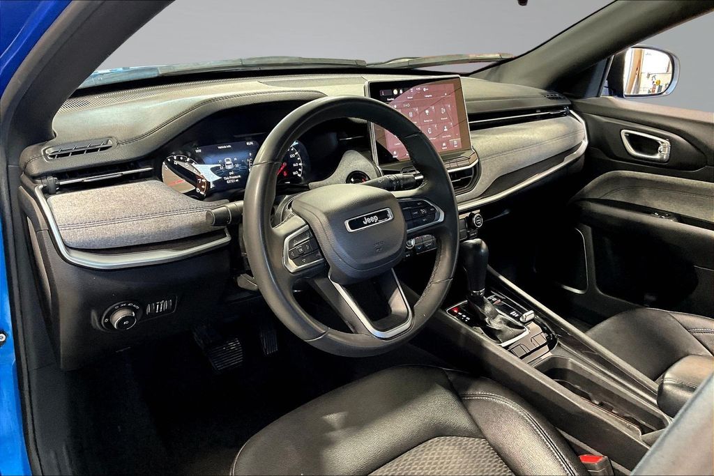 2024 Jeep Compass Latitude - Photo 17