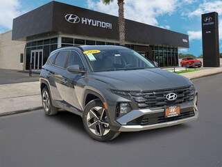 New 2026 Hyundai Tucson SEL Premium FWD SUV for sale near Uvalde, Texas
