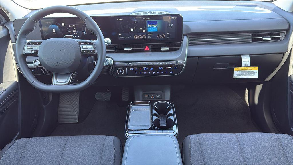 2025 Hyundai IONIQ 5 SE - Photo 16