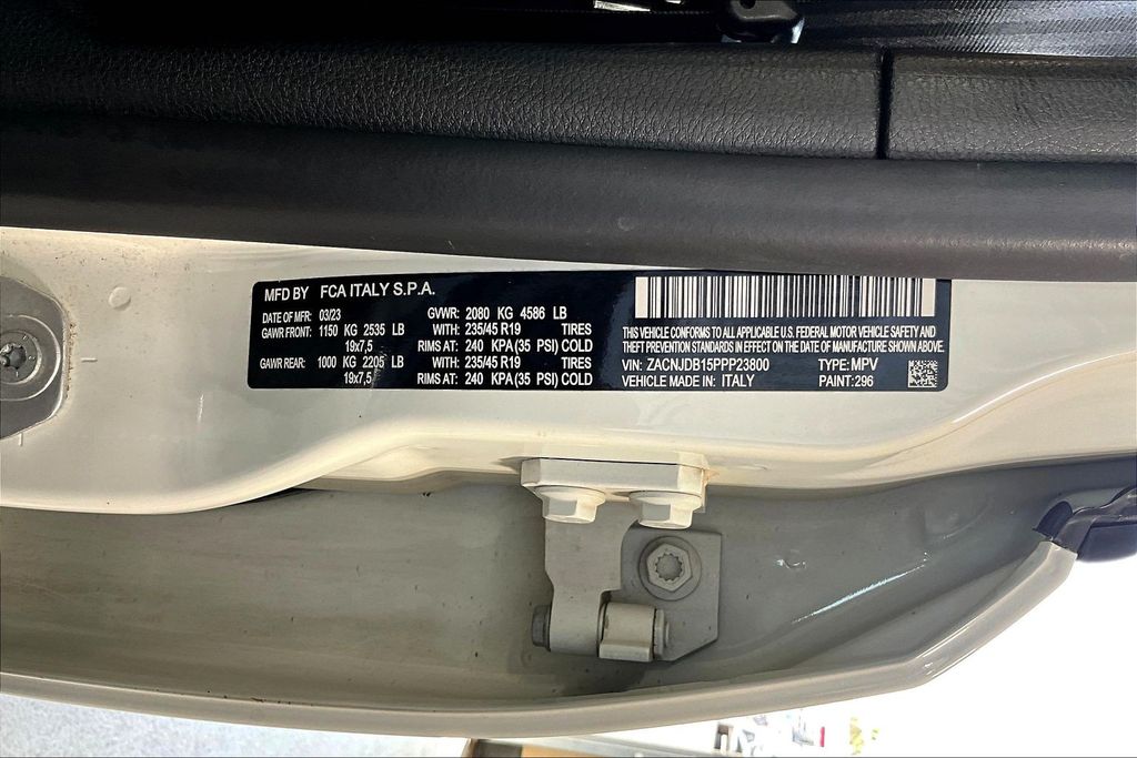 2023 Jeep Renegade Red Edition - Photo 19