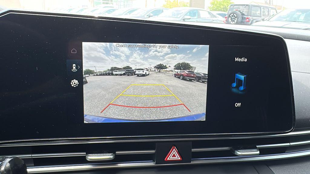 2025 Hyundai Elantra SEL - Photo 23