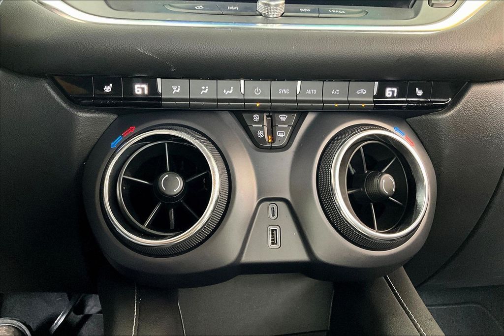 2025 Chevrolet Blazer 2LT - Photo 16