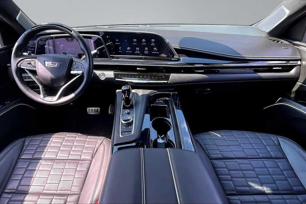 2024 Cadillac Escalade V-Series - Photo 8