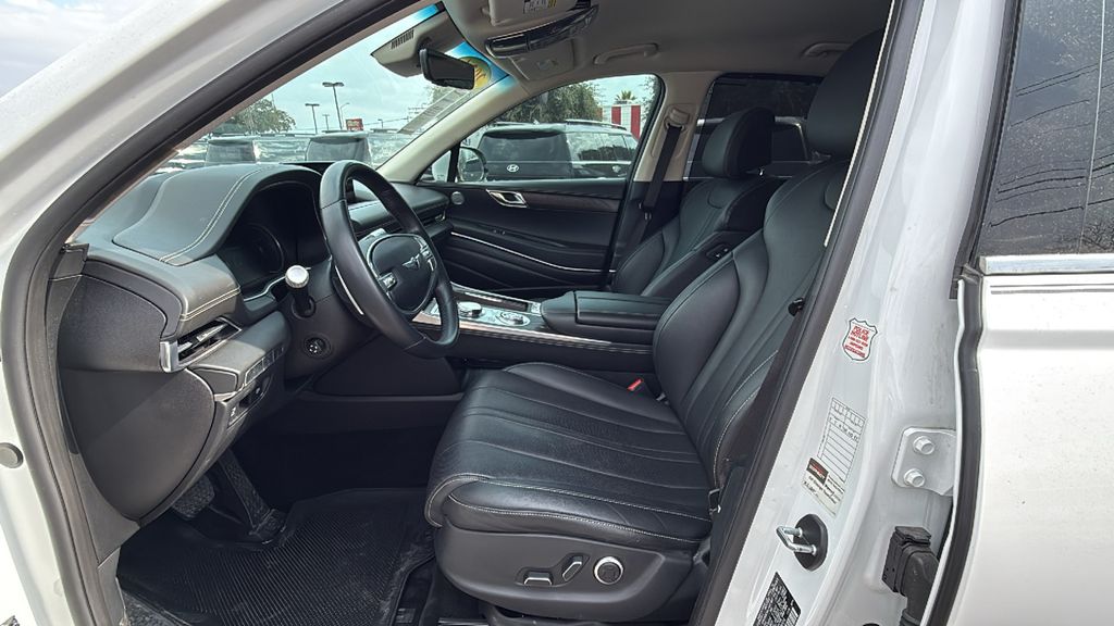 2024 GENESIS GV80 Standard - Photo 11