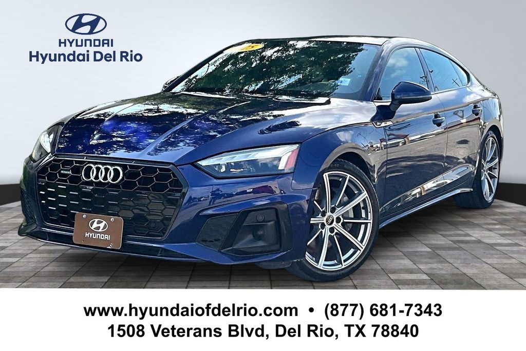 2025 Audi A5 Sportback 45 Premium quattro S tronic's photo
