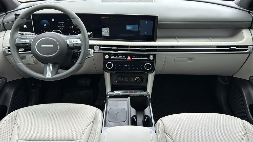 2025 Hyundai Tucson Limited - Photo 16