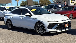 New 2026 Hyundai Sonata Hybrid SEL Sedan for sale in Del RIo, Texas