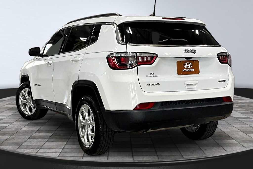 2024 Jeep Compass Latitude - Photo 5