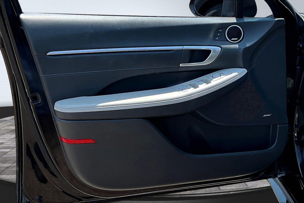 2022 Hyundai Sonata Limited - Photo 20