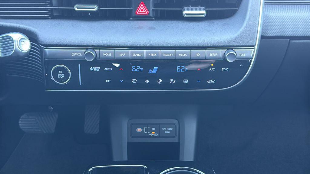 2025 Hyundai IONIQ 5 SE - Photo 21