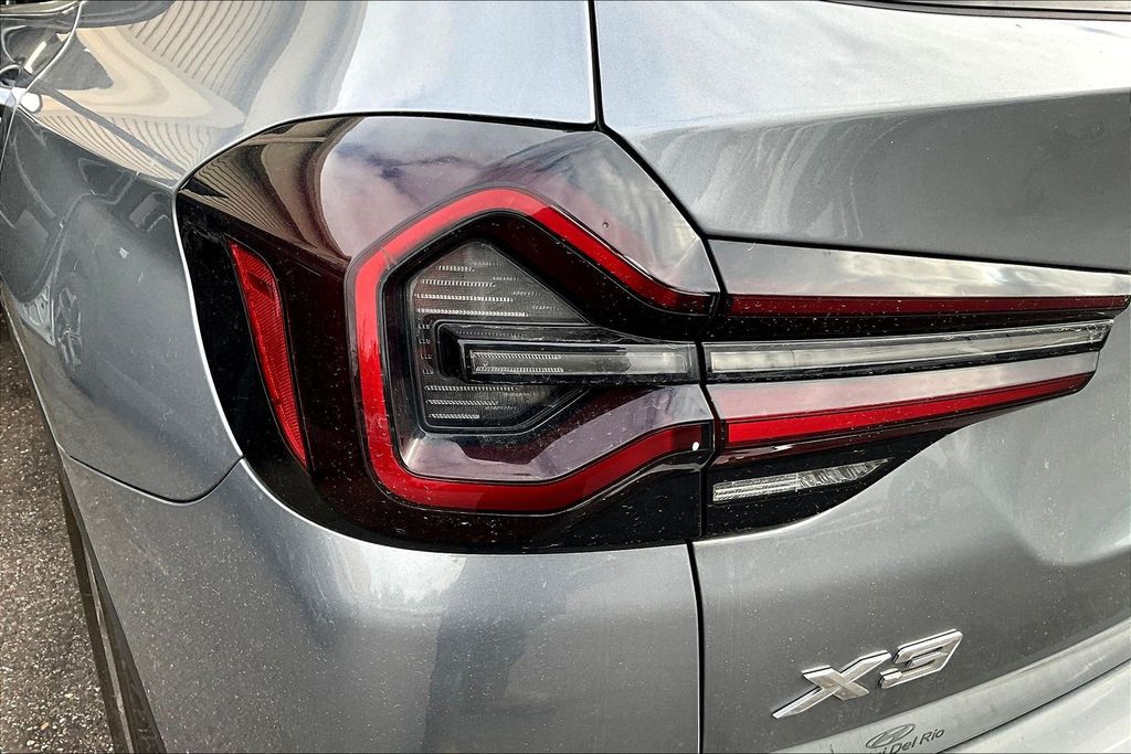 2023 BMW X3 30i - Photo 23