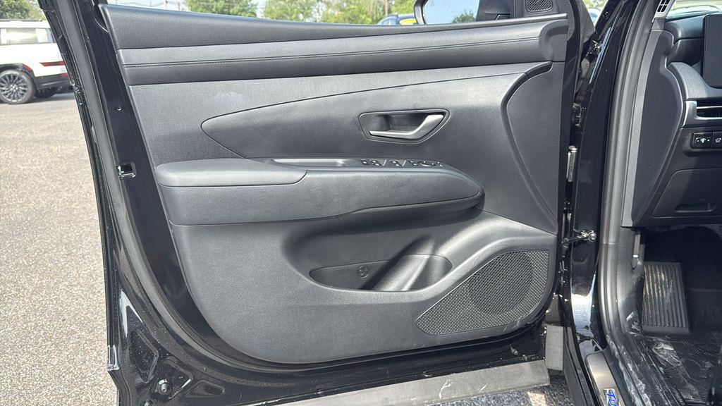 2025 Hyundai Tucson SEL Convenience - Photo 8