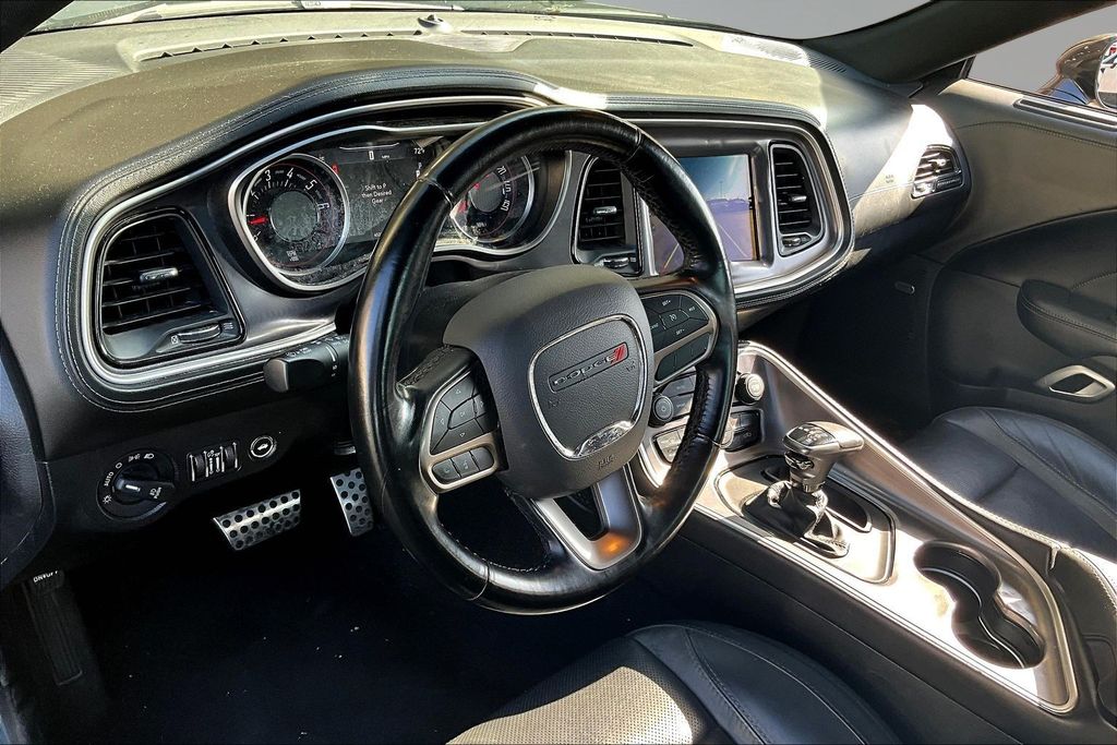2021 Dodge Challenger SXT - Photo 18