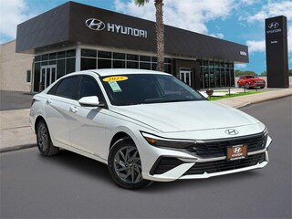 New 2025 Hyundai Elantra Hybrid Blue Sedan for sale near Uvalde, Texas