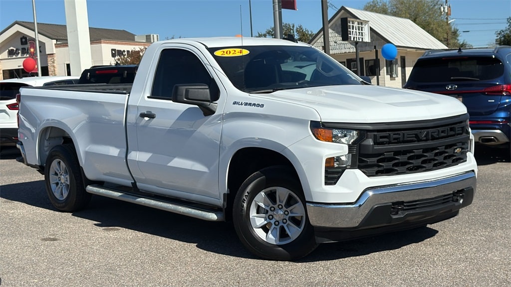 2024 Chevrolet Silverado 1500 Work Truck's photo