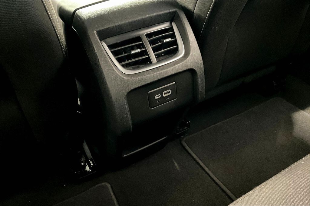 2025 Chevrolet Blazer 2LT - Photo 11