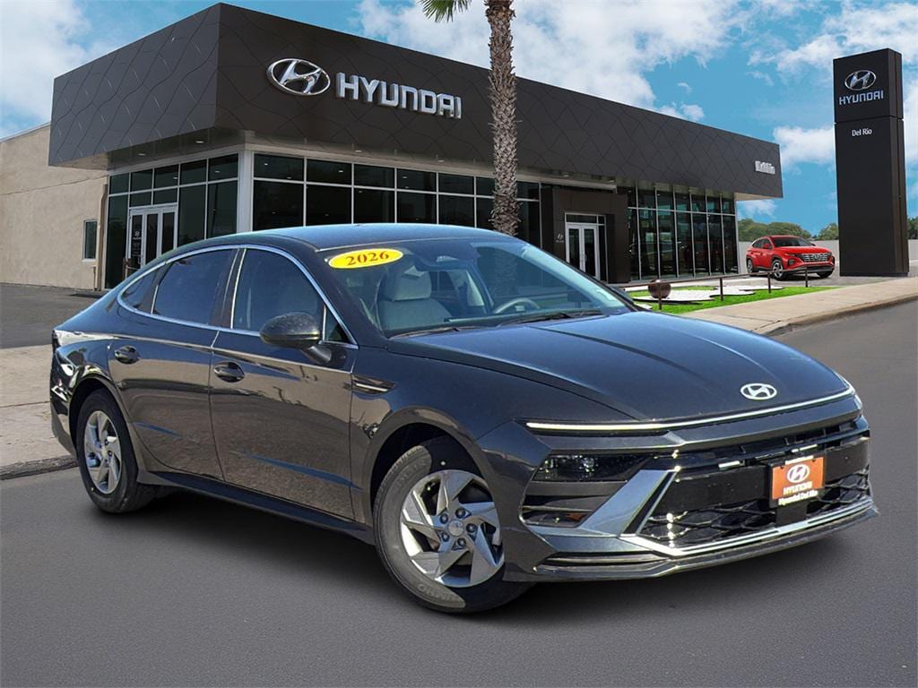 2026 Hyundai Sonata SE's photo