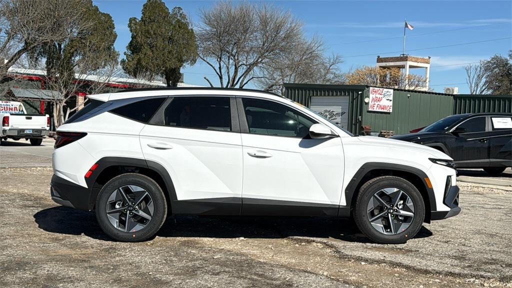 New 2026 Hyundai Tucson SEL FWD SUV