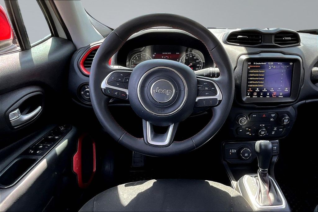 2023 Jeep Renegade Red Edition - Photo 9