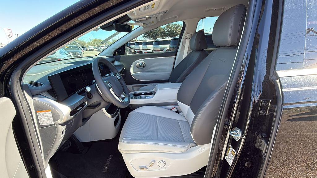 2026 Hyundai IONIQ 9 SEL - Photo 11