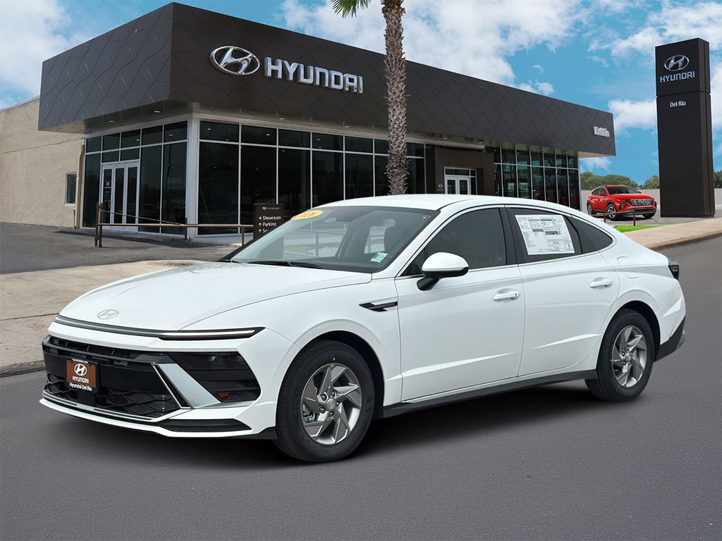 2026 Hyundai Sonata SE - Photo 6