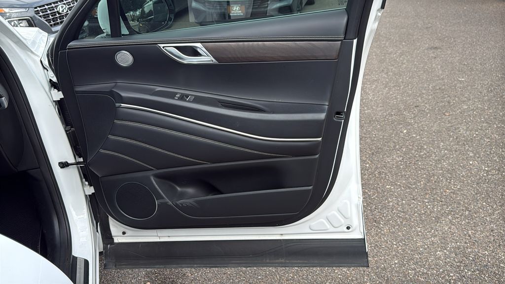 2024 GENESIS GV80 Standard - Photo 26