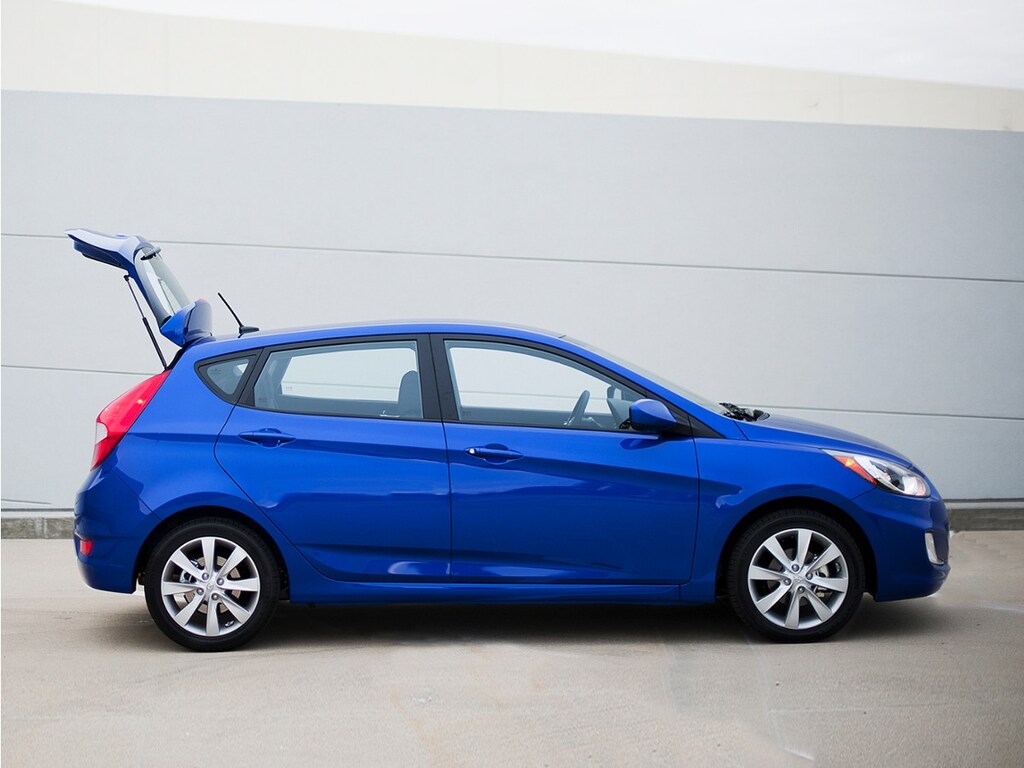Used 2014 Hyundai Accent GS Hatchback