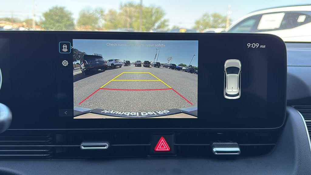 2025 Hyundai IONIQ 5 SE - Photo 23