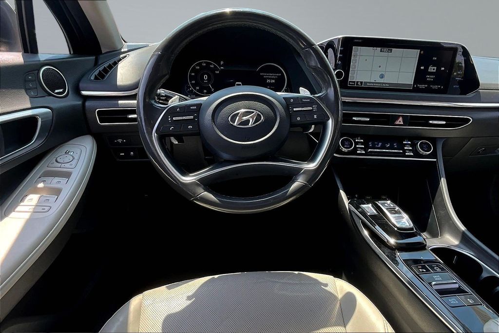 2022 Hyundai Sonata Limited - Photo 9