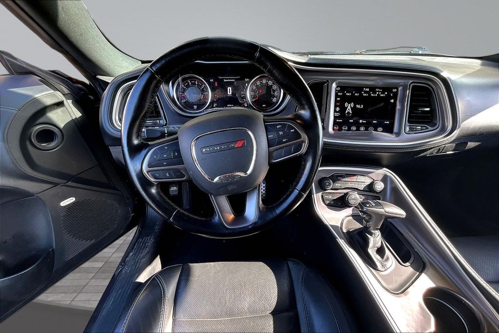 2021 Dodge Challenger SXT - Photo 9
