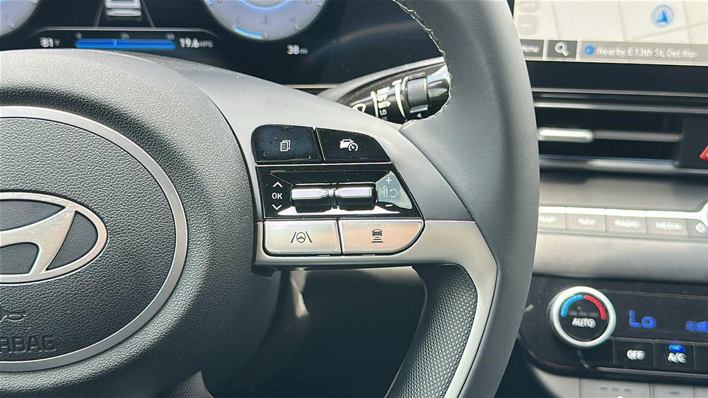 2025 Hyundai Elantra SEL - Photo 19
