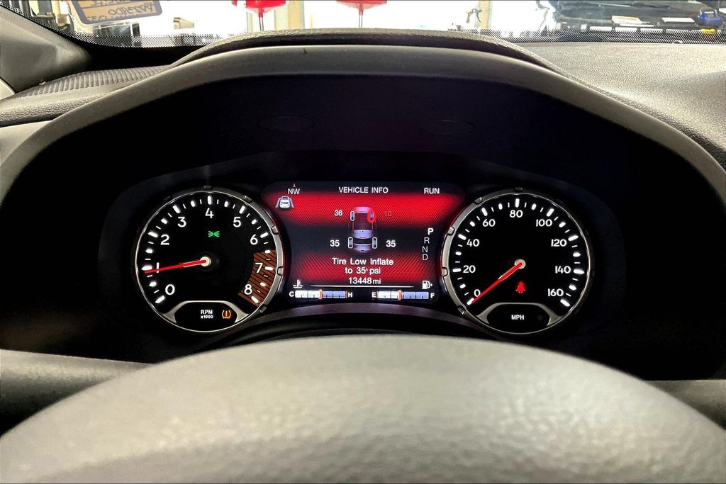2023 Jeep Renegade Red Edition - Photo 14