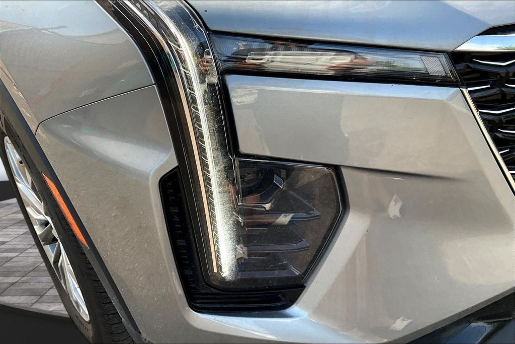 2025 Cadillac XT4 Premium Luxury - Photo 32