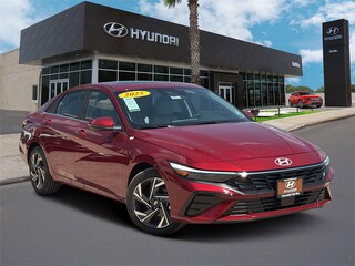 New 2025 Hyundai Elantra Limited Sedan for sale near Uvalde, Texas