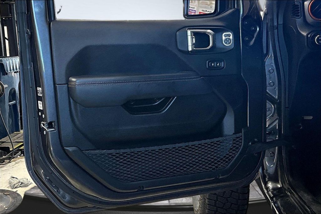 2022 Jeep Gladiator Mojave - Photo 19