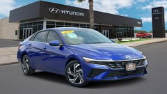 2025 Hyundai Elantra SEL Convenience Sedan