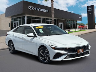 New 2025 Hyundai Elantra Hybrid Limited Sedan for sale in Del RIo, Texas