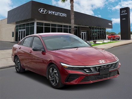 2025 Hyundai Elantra SEL Sport Sedan