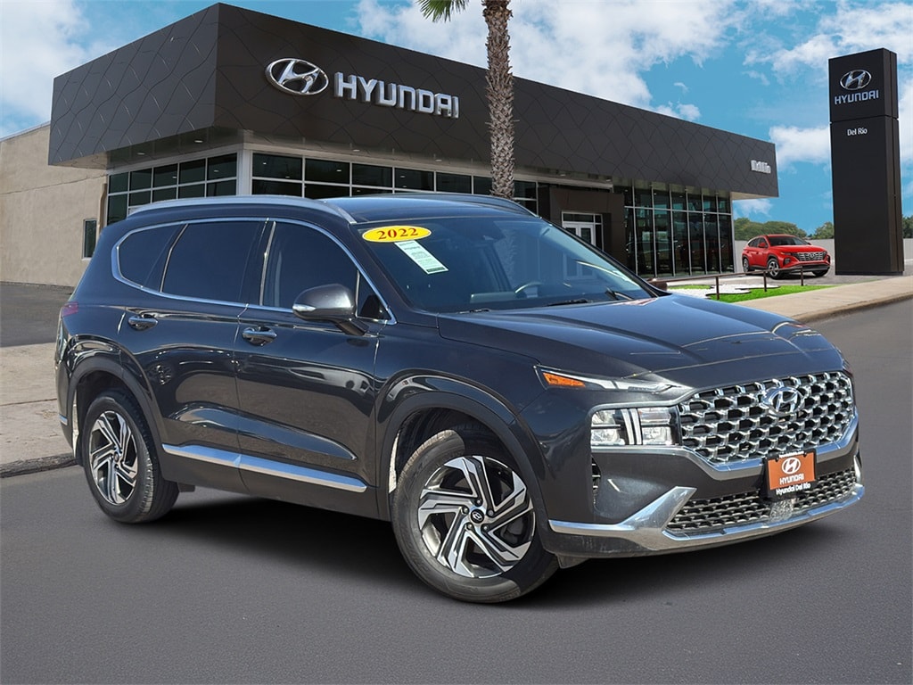 2022 Hyundai Santa Fe SEL's photo