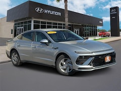 2026 Hyundai Sonata SE Sedan