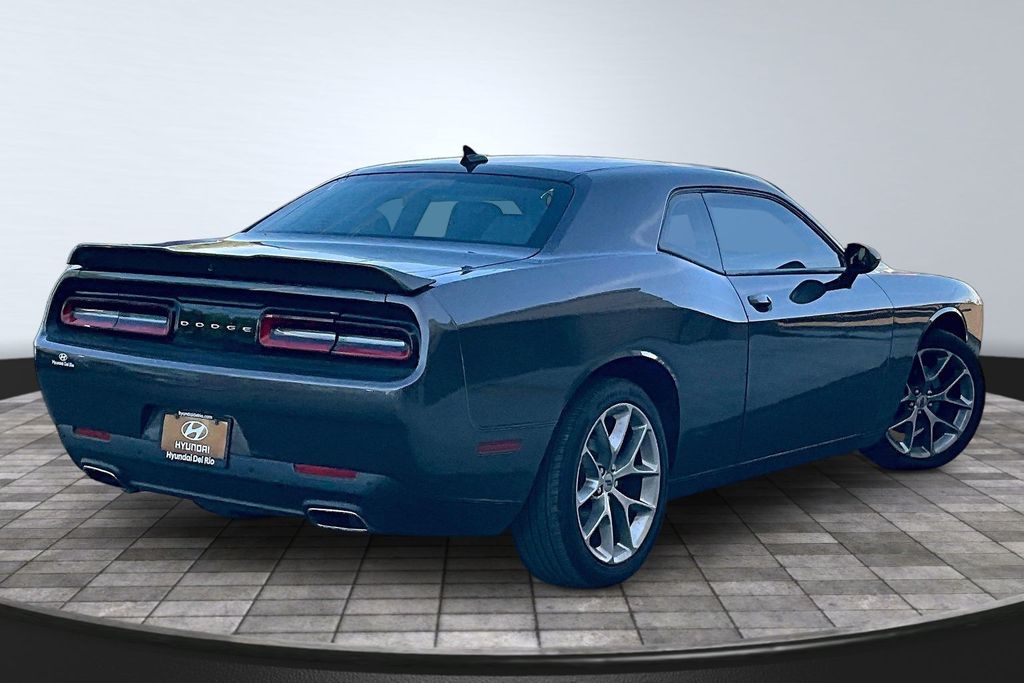 2021 Dodge Challenger SXT - Photo 7