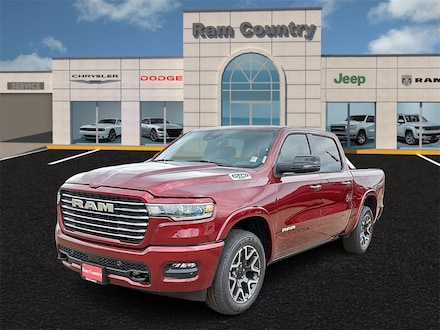 2025 Ram 1500 LARAMIE CREW CAB 4X4 5'7 BOX Pickup