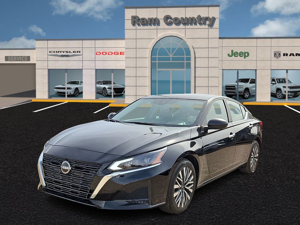 2024 Nissan Altima SV