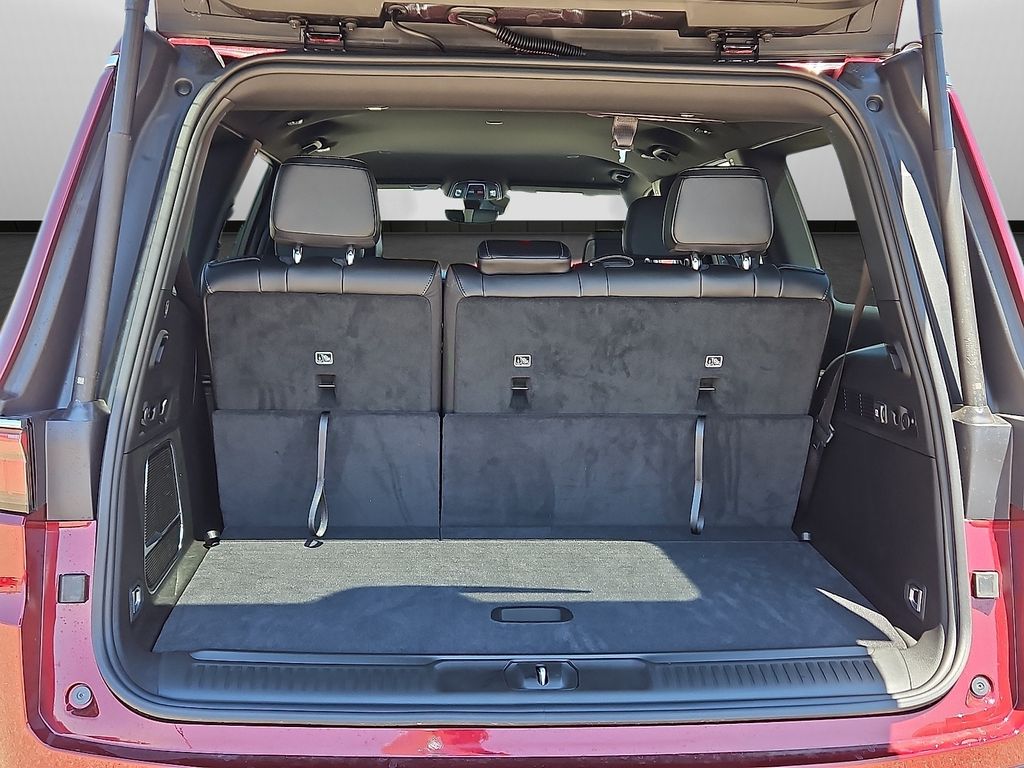 2025 Jeep Wagoneer Series II - Photo 11
