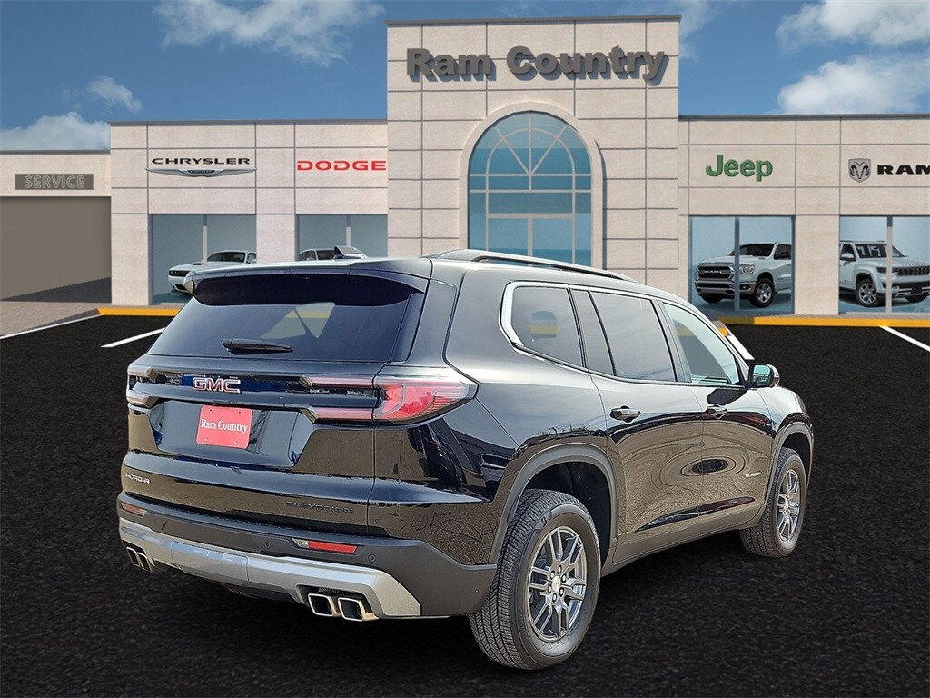 Used 2025 GMC Acadia Elevation SUV