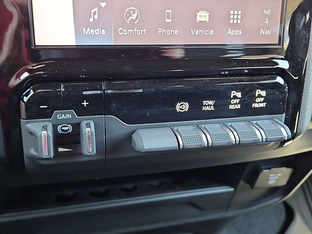 2025 RAM 2500 Tradesman - Photo 15